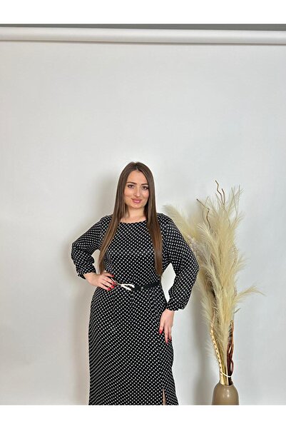 DE WHITES Plus size belted dress with slit detail on the bottom skirt