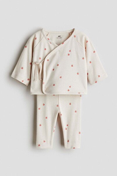 H&M طقم مكون من قطعتين من توب ملفوف وبنطال ضيق