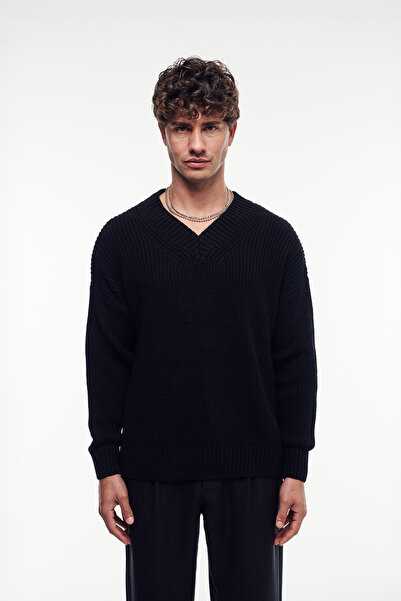 2512 Clothing Basic V-Neck Knit Sweater