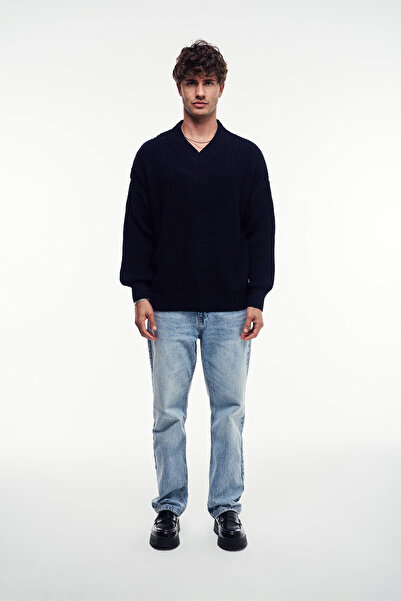 2512 Clothing Basic V-Neck Knit Sweater