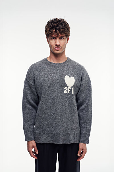 2512 Clothing 2ft Embroidered Knit Sweater