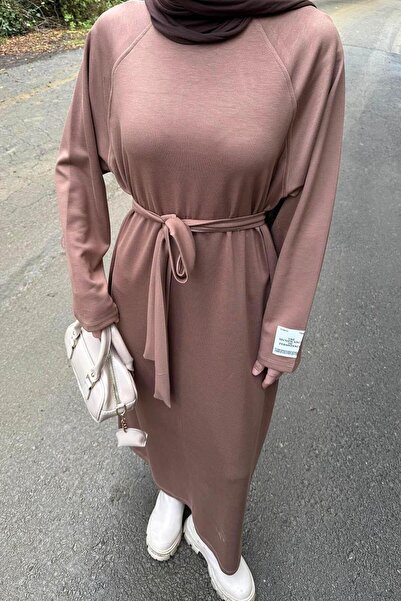 lamelif Φόρεμα με λεπτομέρεια Arma σε απαλό καφέ