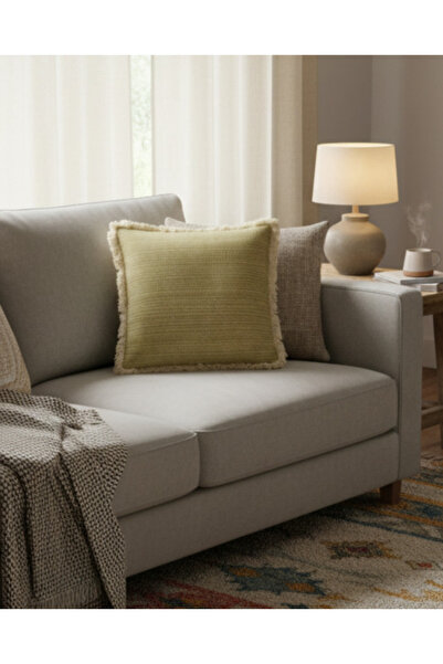 REDTAG وسادة منسوجة خضراء مع هامش