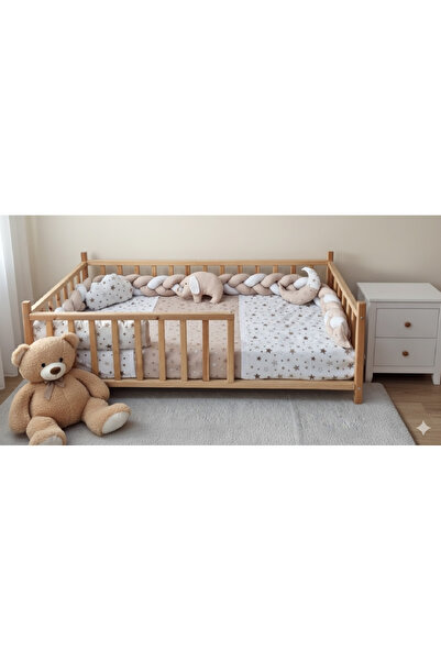Baby Étoile Montessori Crib Sleeping Set.