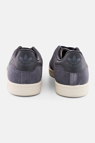 adidas Men Stan Smith Lace Up Outdoor Shoes, Grey