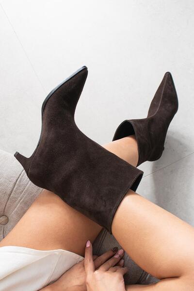 FSKOMBİN Pordeno Brown Genuine Suede Pointed Toe Women's Short Heeled Boots