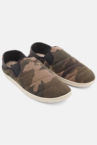 Dakota Men Slip On Close Toe Camouflage Casual Shoes, Olive