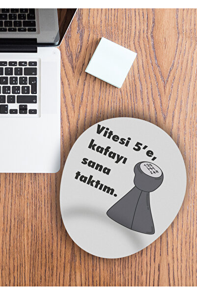 Ormira Konsept لقد قمت بتركيب الرأس علىك مطبوع لوحة ماوس