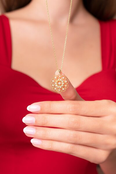 Eva Jewelry Yaşam Çiçeği 14K Gold Kaplama Kadın Kolye