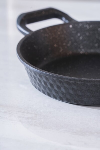 ACAR 8555 Diamante Black Sahan 20 cm