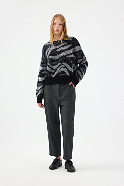 Loft Black Women's Sweater Lf2040808