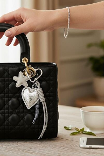 Valmont Accessories Gümüş Renk Kalp Ve Yıldız Detaylı Çanta Charm/ Anahtarlık