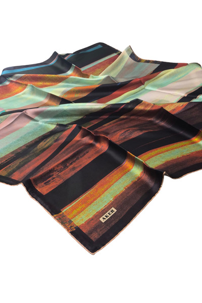 Aker وشاح حرير تيفيل 8104-961