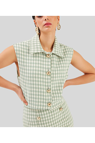 MQ Women's set: short skirt and sleeveless blouse