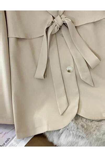 Sheya Shein jacket, cream