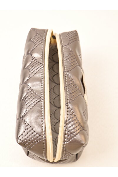 ICONE BAG Heart Quilted Embroidered Metallic Colored Makeup Bag