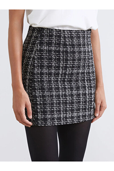 LC Waikiki Fusta mini din tweed LCW Vision, neagră, cu fermoar în talie, în carouri A croială