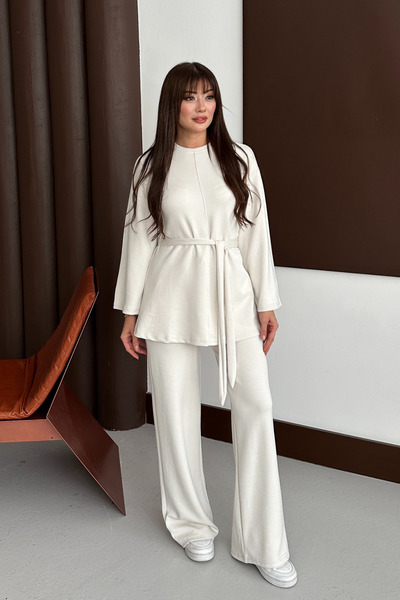 Balenbi Premium Women's Modal Fabric Belted Hijab Set 1138