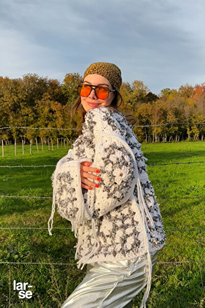 Larse El Örgüsü Kadın Hırka, Beyaz+Gri, Bağlamalı, Püsküllü