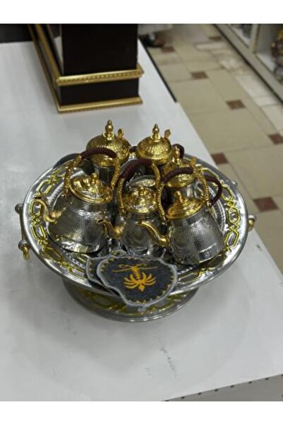 United العبوة: 3 دلة + 3 أباريق + 3 أكواب + صينية