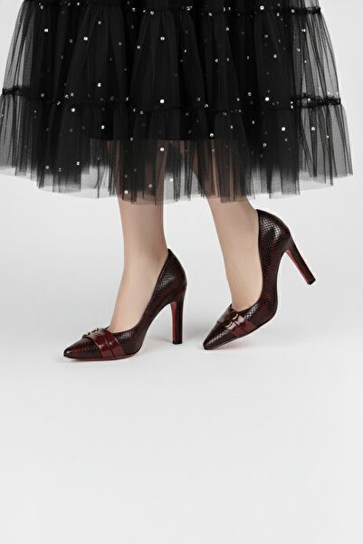 Extra Shoes İstanbul Women's Brown Patent Leather Snake Patterned Gold Buckle Detailed Mirrored Jurdan Stiletto