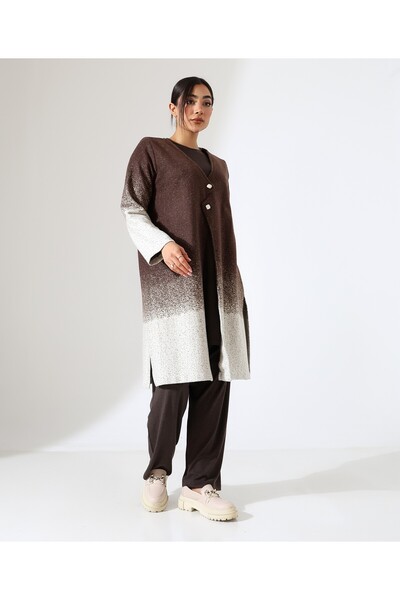 Fi'l Arz Fashion Button Closure Knitted Jacket Three Piece Set