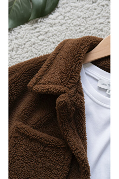 Fifty Color Coffee-Colored Buttoned Plush Jacket + Black Sweatpants Bottom Combination