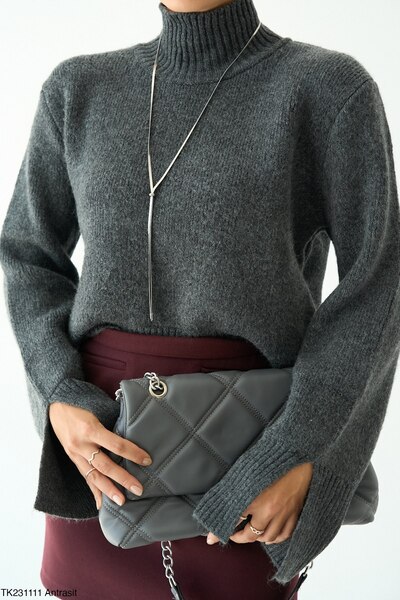 Haticepalas Women's Half Turtleneck Slit Detailed Knitwear Sweater