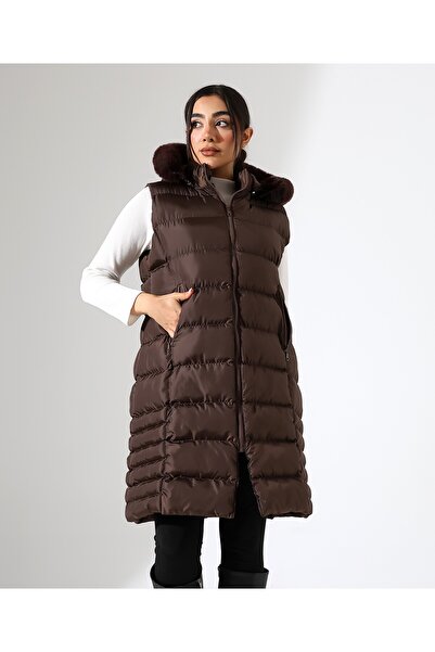 Fi'l Arz Fashion Fur Detail Hooded Plus Size Puffer Vest