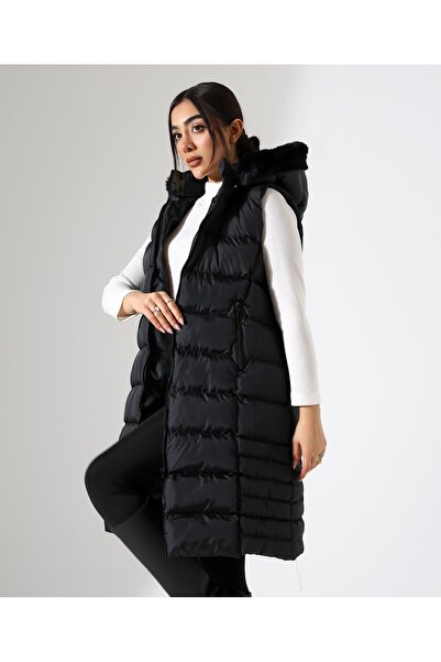 Fi'l Arz Fashion Fur Detail Hooded Plus Size Puffer Vest
