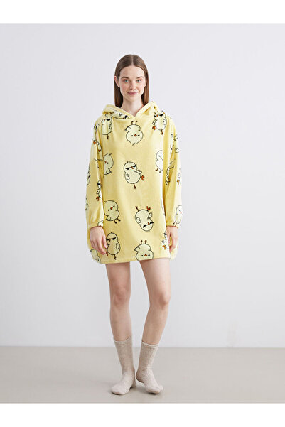 LC Waikiki Create Your Style from Uzg Store | Hooded Oversized Plush Women's Pajama Top