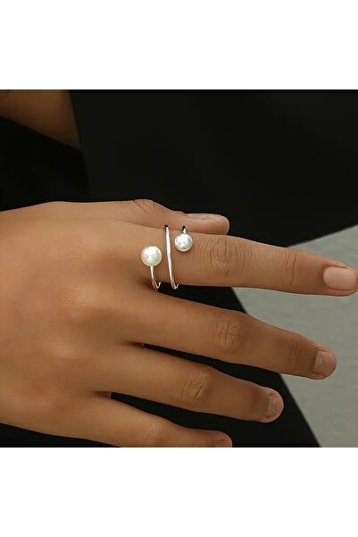 Ayzen Adjustable Pearl Ring