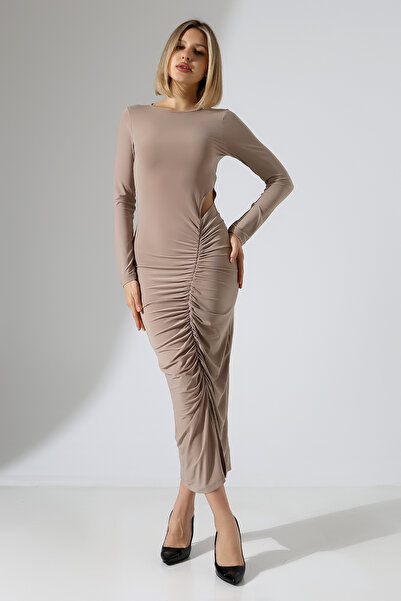 Planet Prestige Μπεζ/χρώμα του δέρματος Μίντι φόρεμα με μακρυμάνικο μανίκι με ανοιχτό πλάι, ελαστικό ύφασμα, βραδινό φόρεμα