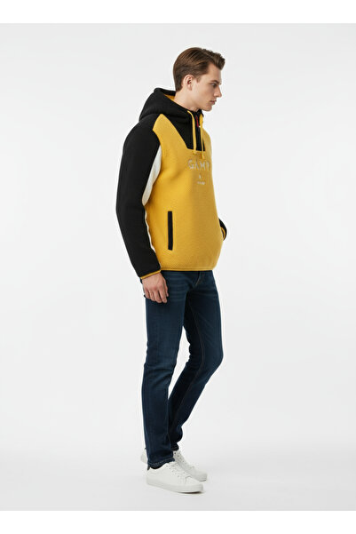 GAMP Half Zipper Plush