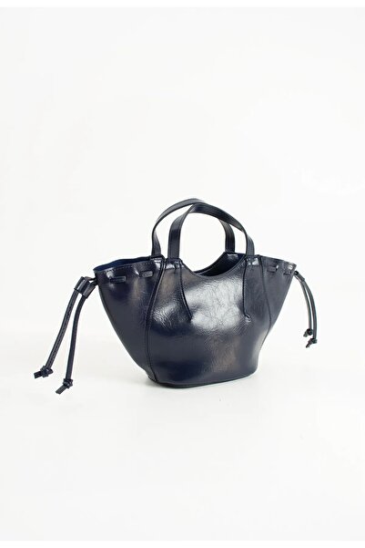 grand coco Women's chic navy blue hand and shoulder bag with tassel detail