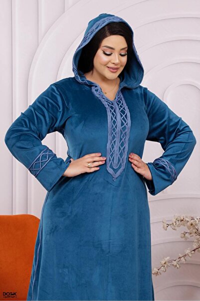 Generies High-quality Moroccan velvet jalabiya with a stunning design