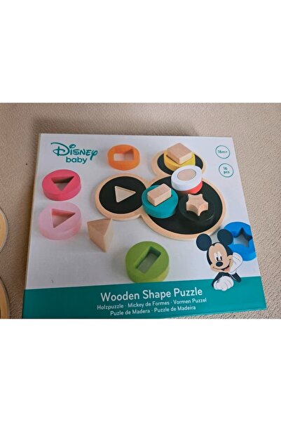 Disney Wooden Geometric Shape Puzzle – Montessori Educational Toy for Kids, Cognitive and Motor Developme