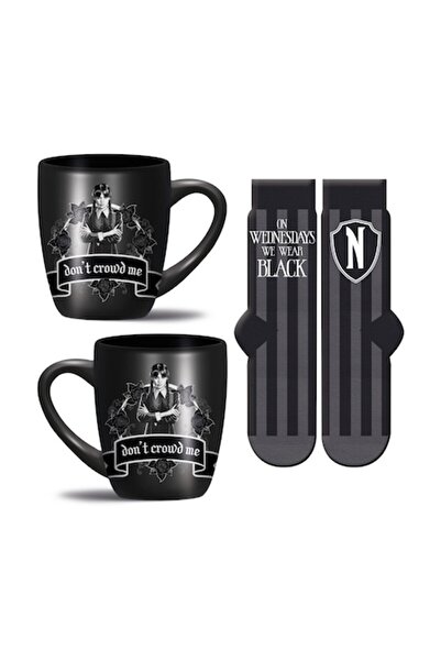 Pyramid : Wednesday - Mug and Socks Set Wear Black (GP2400893)