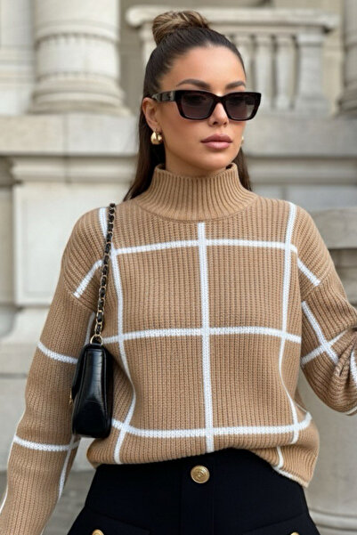 oshebu Camel- guler ridicat Pulover cu dungi supradimensionat