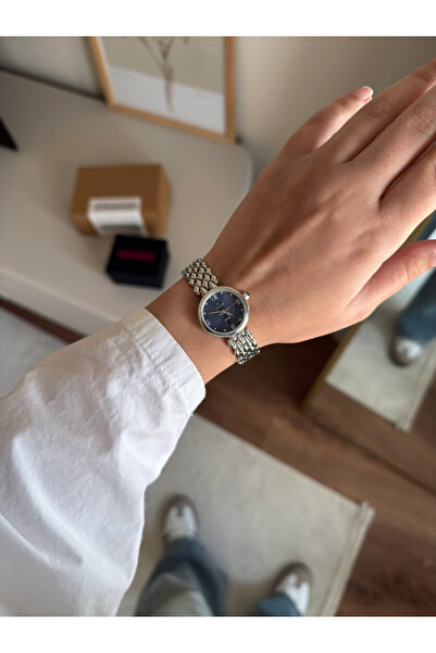 RoseandRoses Kyrie Basic Model Women's Wristwatch