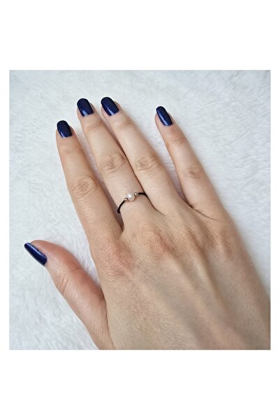 Lexy's Boutique Adjustable silk cord ring, 14k gold, cultured pearl