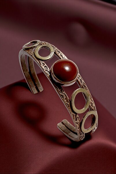İyyaKee Round Red Natural Agate Stone Handmade Women's Copper Bracelet