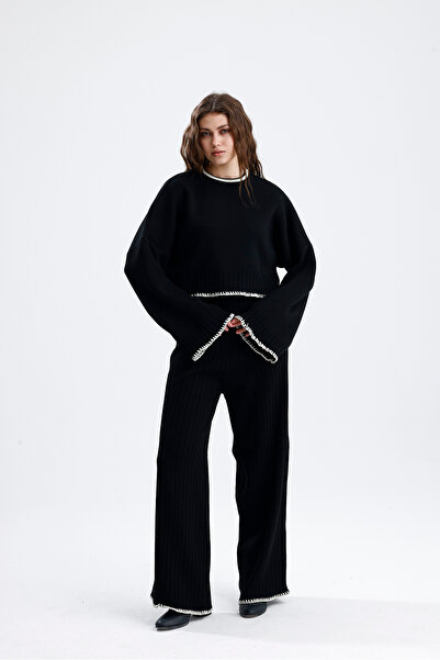 markazzi Women's Black Ornate Stitched Knitwear Pants Sweater Two-Piece Set