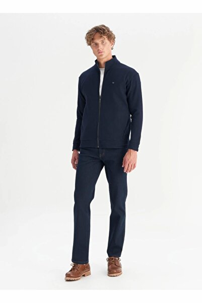 WRANGLER Чорна чоловіча кофта з високим коміром W2520533410 Чорна кофта