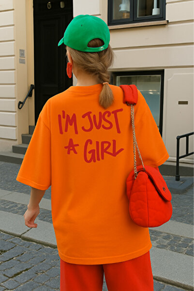 New Shine تي شيرت أنا مجرد فتاة مطبوع قصة فضفاضة