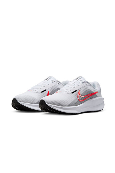 Nike Downshifter daily walking and running shoe