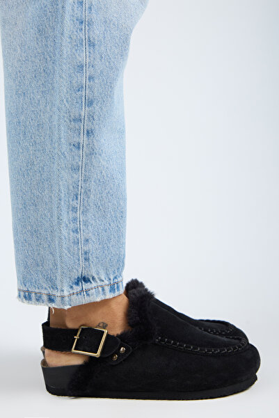 Manijero Premium Alba Series Cured Genuine Leather Soft Footbed Closed Front Sandals Slippers Black