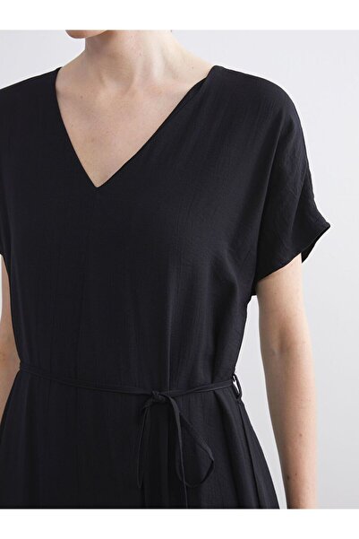 LC Waikiki Lcwaikiki Classic V-Neck A-Line Dress