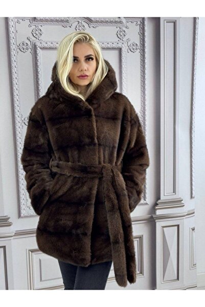 GLAMSI Luxury eco-fur jacket with drawstring and snaps