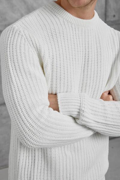 NOMARC Ecru White Mrk Circular Neck Knitted Tricot